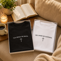 Kit 2 Camisetas Cristãs Premium | Tua Graça Me Basta e Seu Amor Me Sustenta